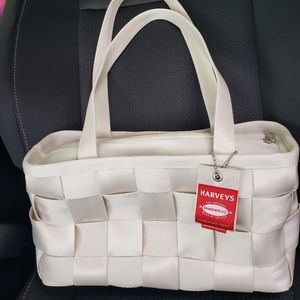 Harvey's Seat Belt Satchel